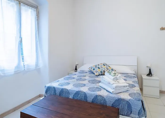 Brightsight Spezia Modern Flat